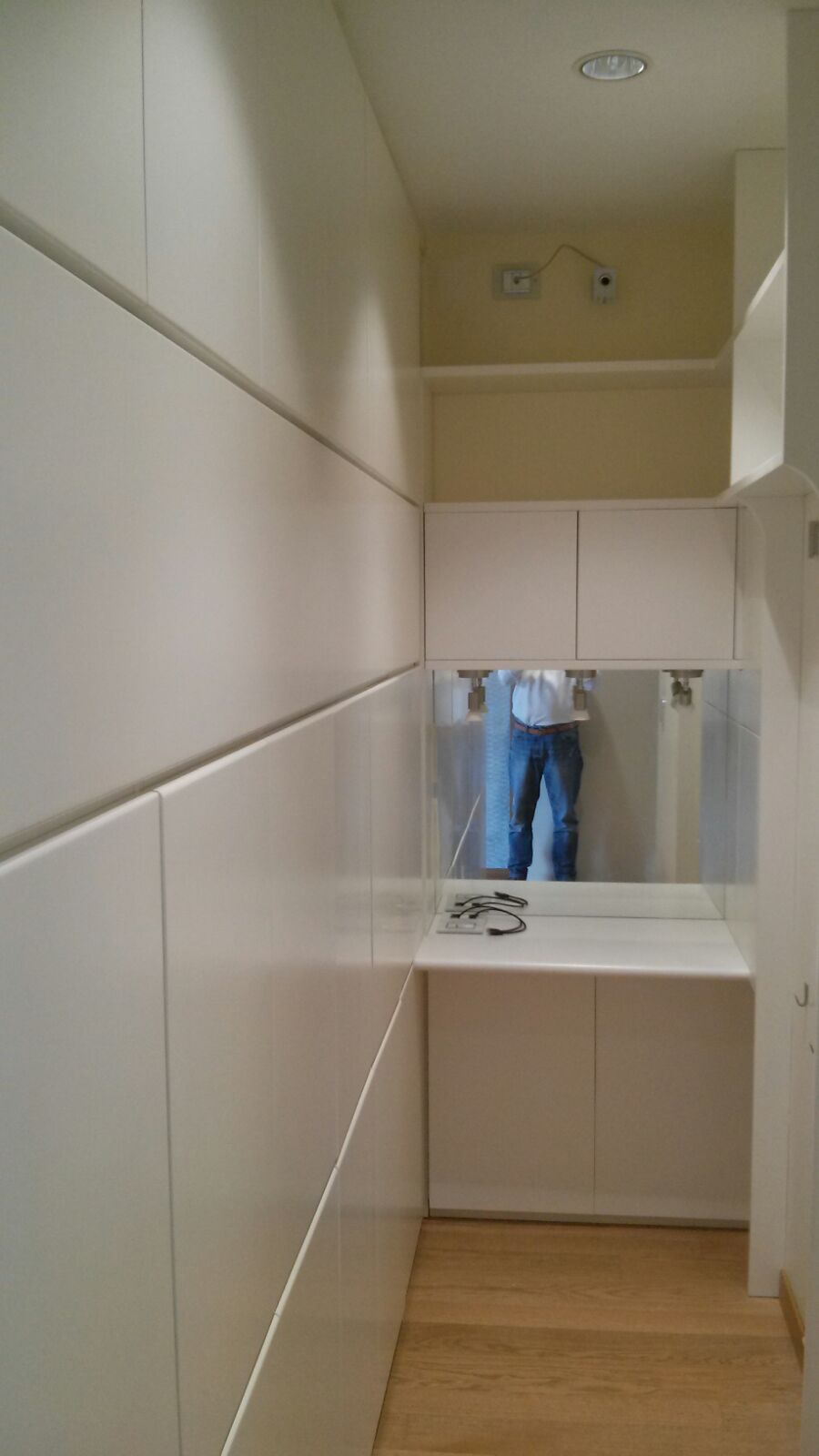 Armadio in legno